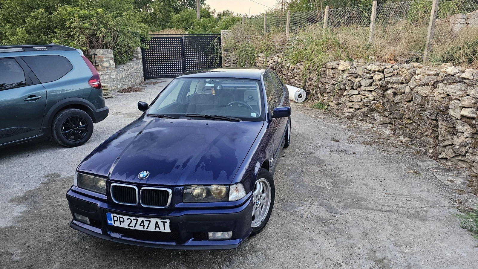BMW 325 TDS, снимка 1