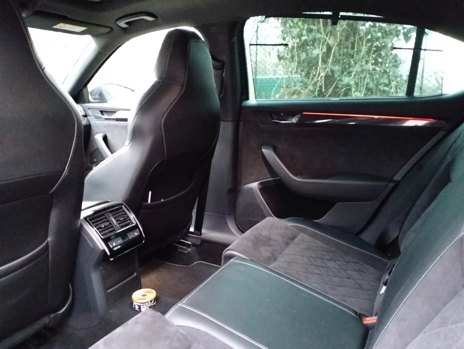 Skoda Superb SPORTLINE, снимка 17 - Автомобили и джипове - 53756025