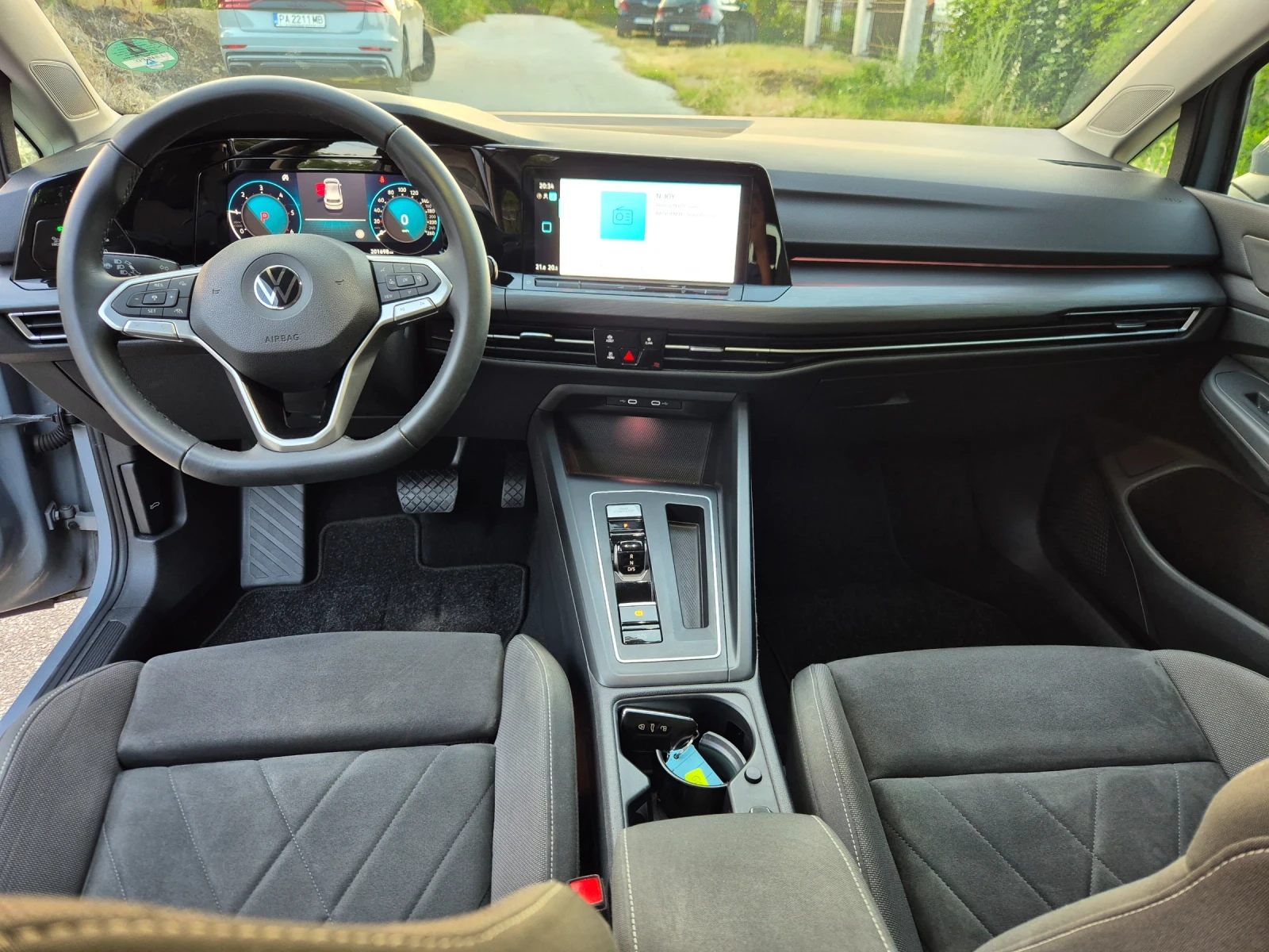 VW Golf 2.0D - изображение 9