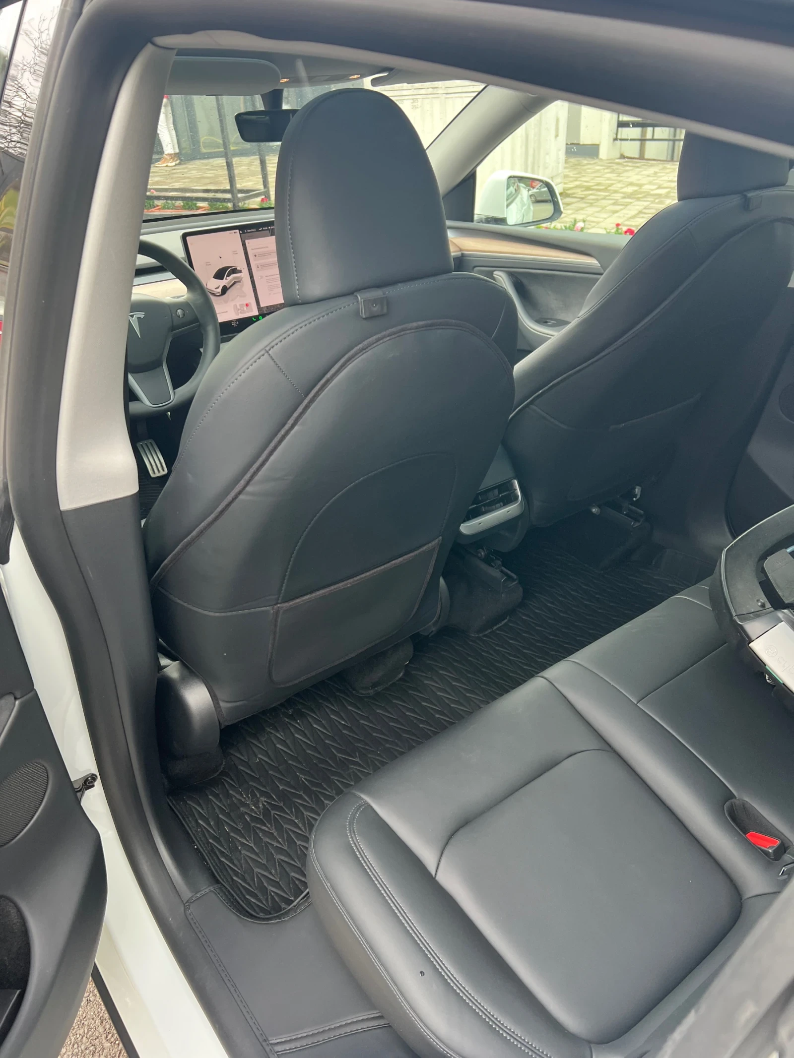 Tesla Model Y PERFORMANCE  EU | Mobile.bg   13