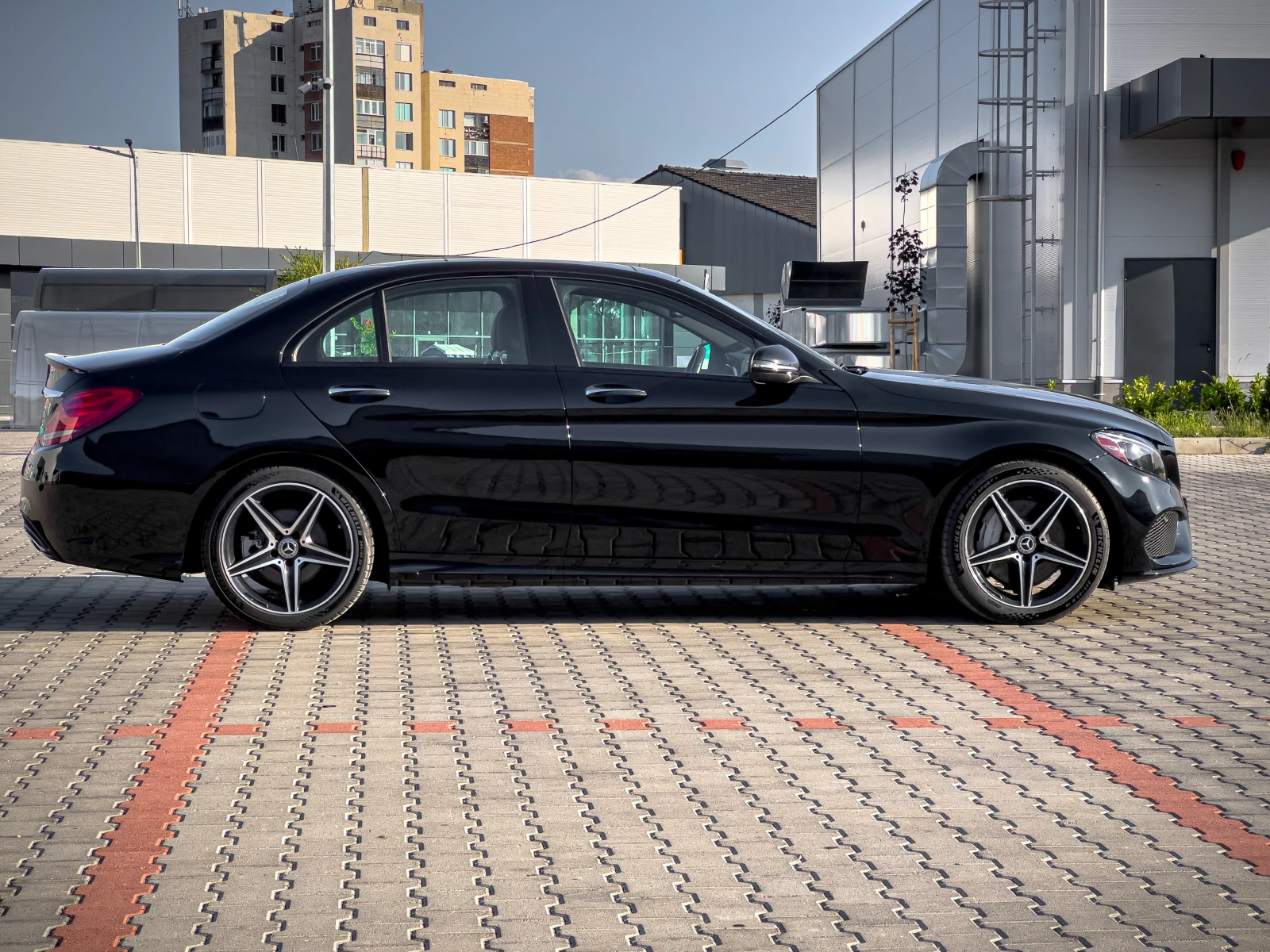 Mercedes-Benz C 300 AMG | 9G | Burmester - изображение 9