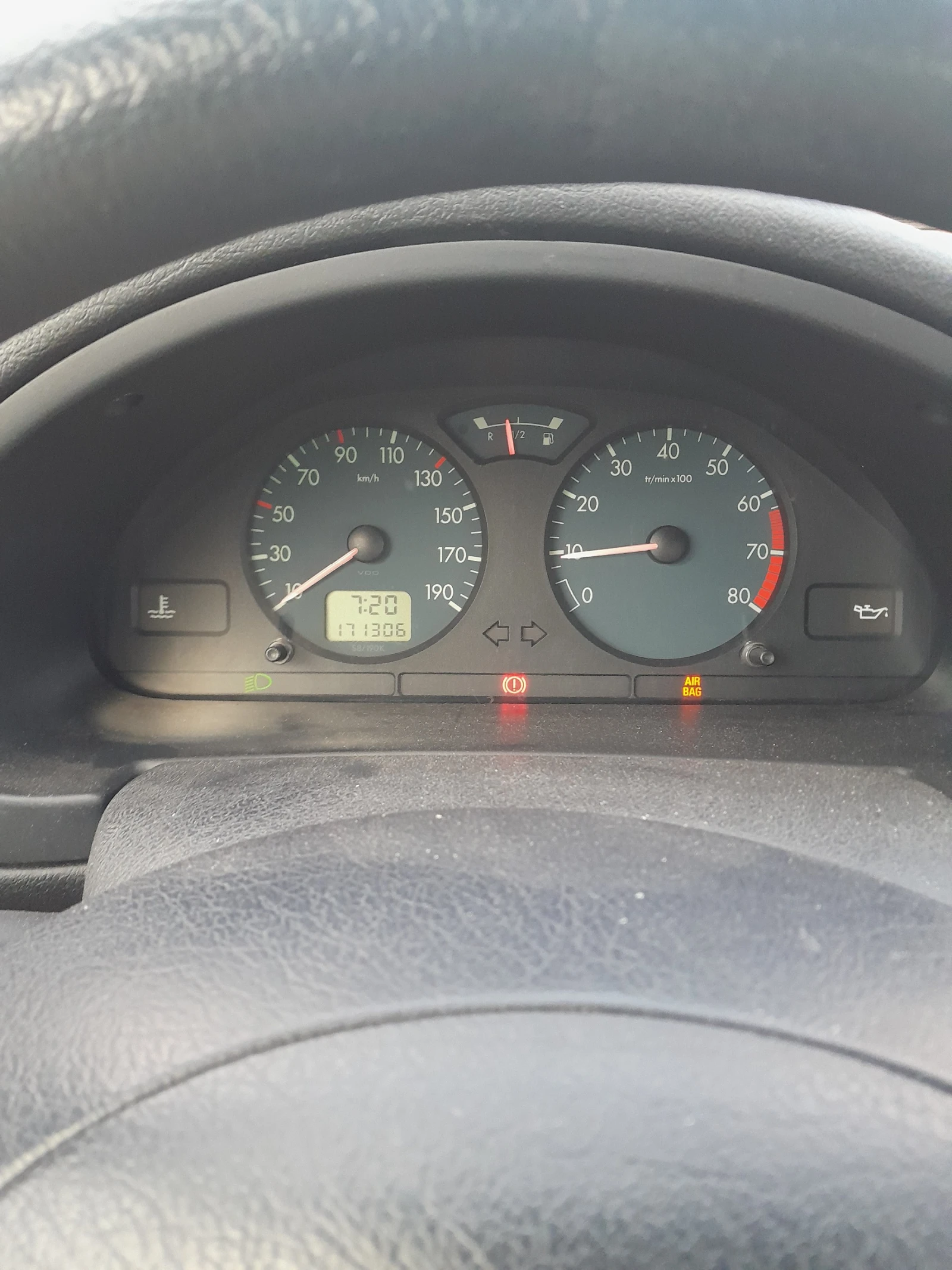 Citroen Saxo бензин+ газ 4 врати - изображение 9