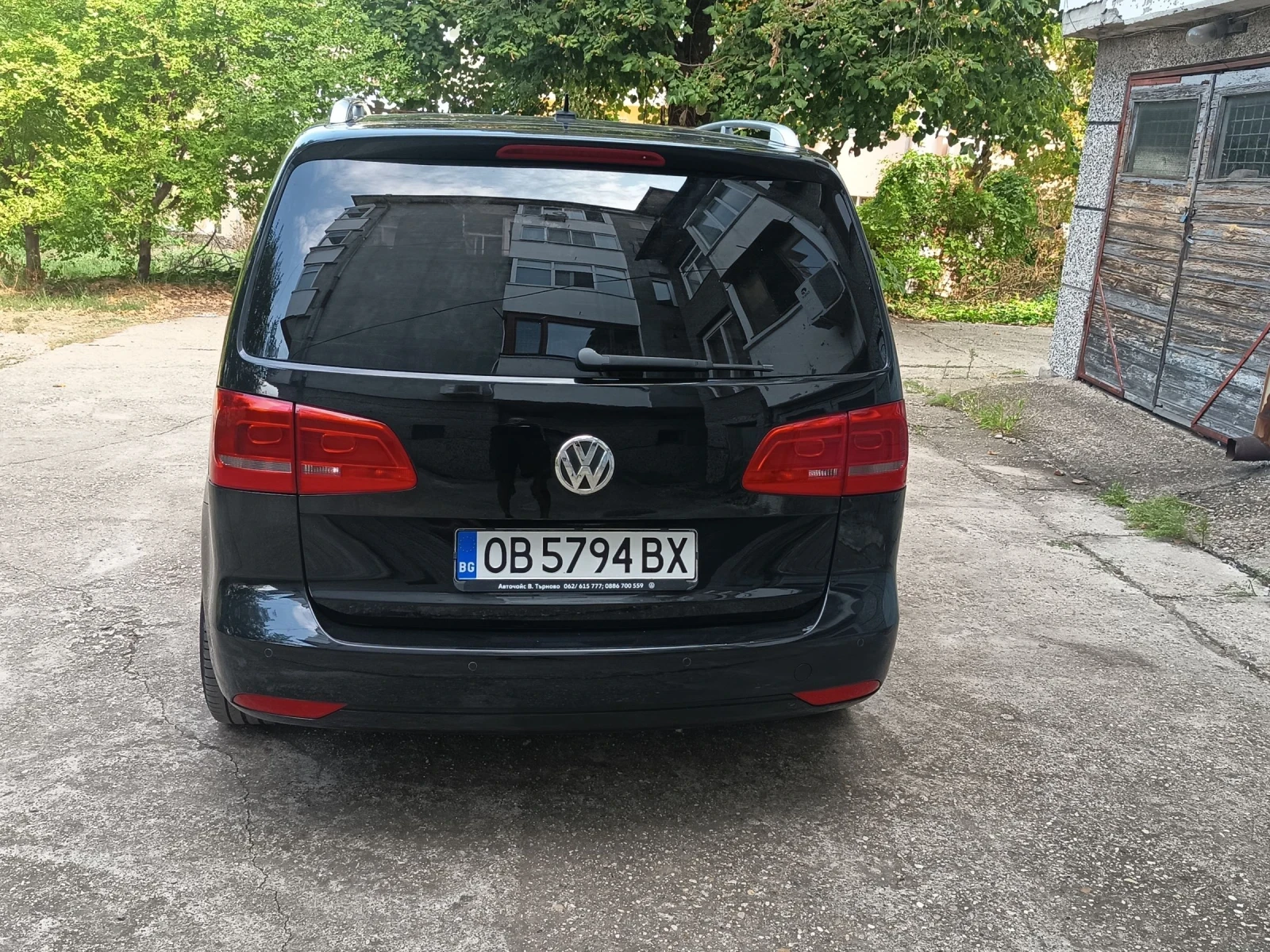 VW Touran 1, 6TDI ОБСЛУЖЕН, ПЕЧКА, ПАНОРАМА... - изображение 6