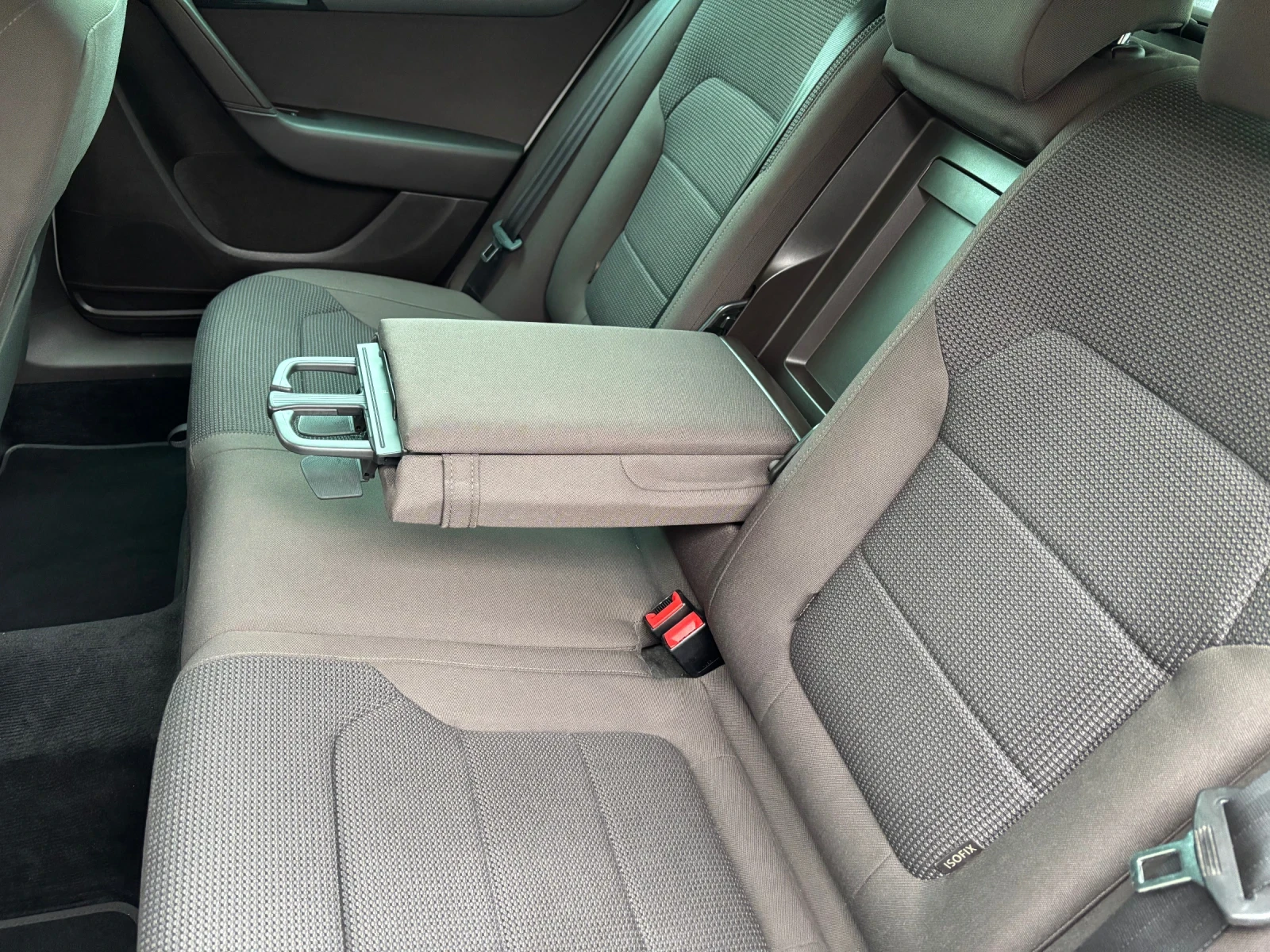 VW Passat 2.0tdi | Mobile.bg   13