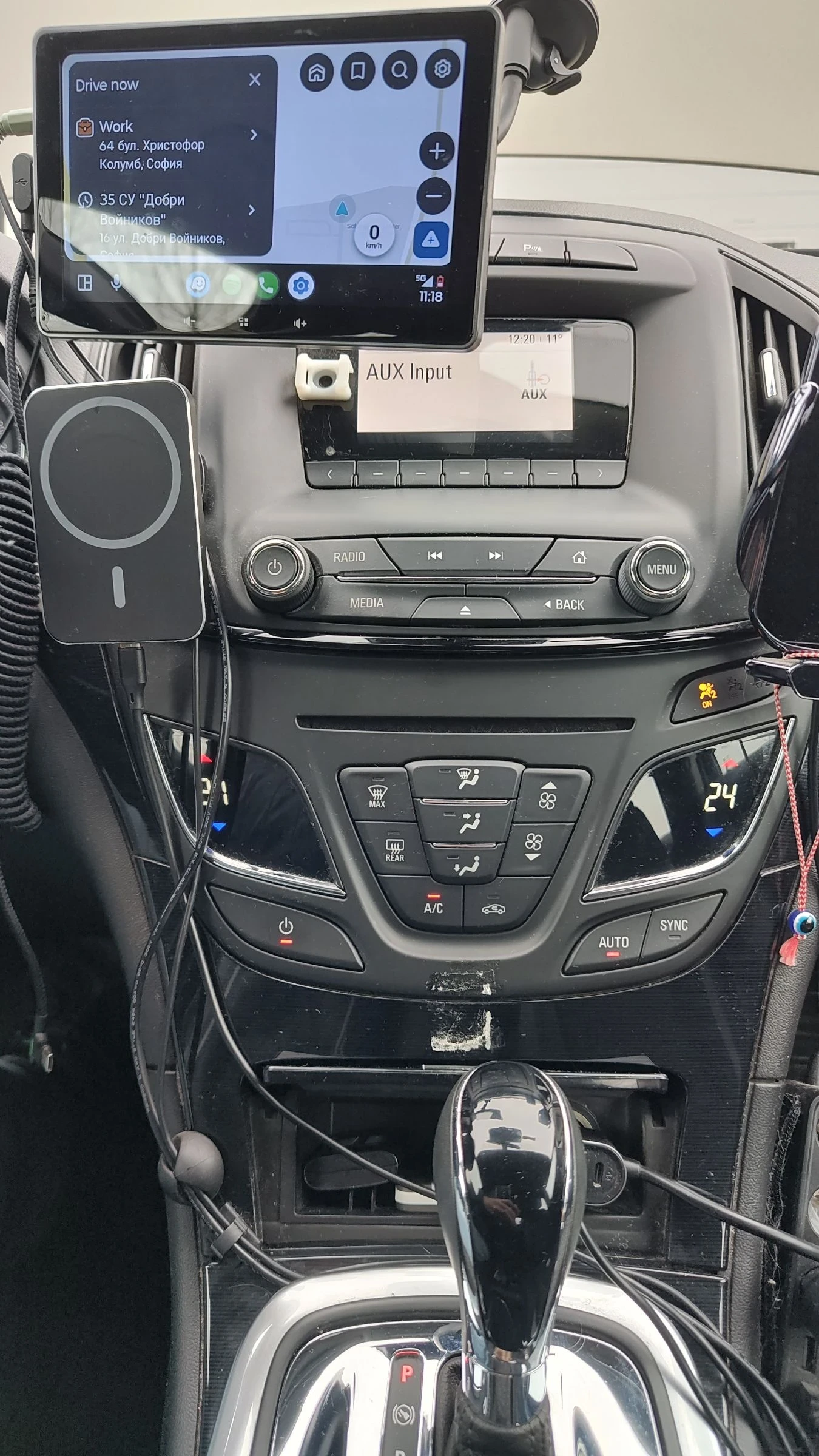 Opel Insignia CDTI 2.0 liftback 5 врати - изображение 9