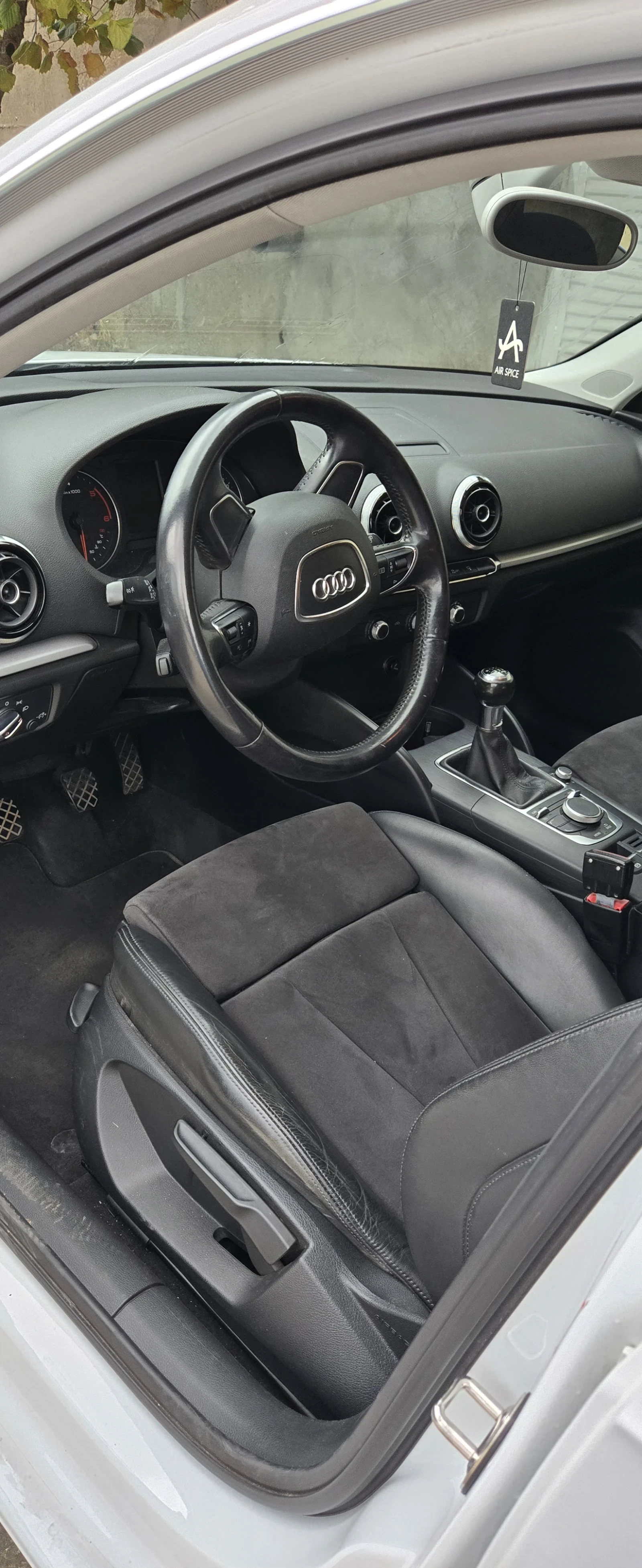 Audi A3  - изображение 10