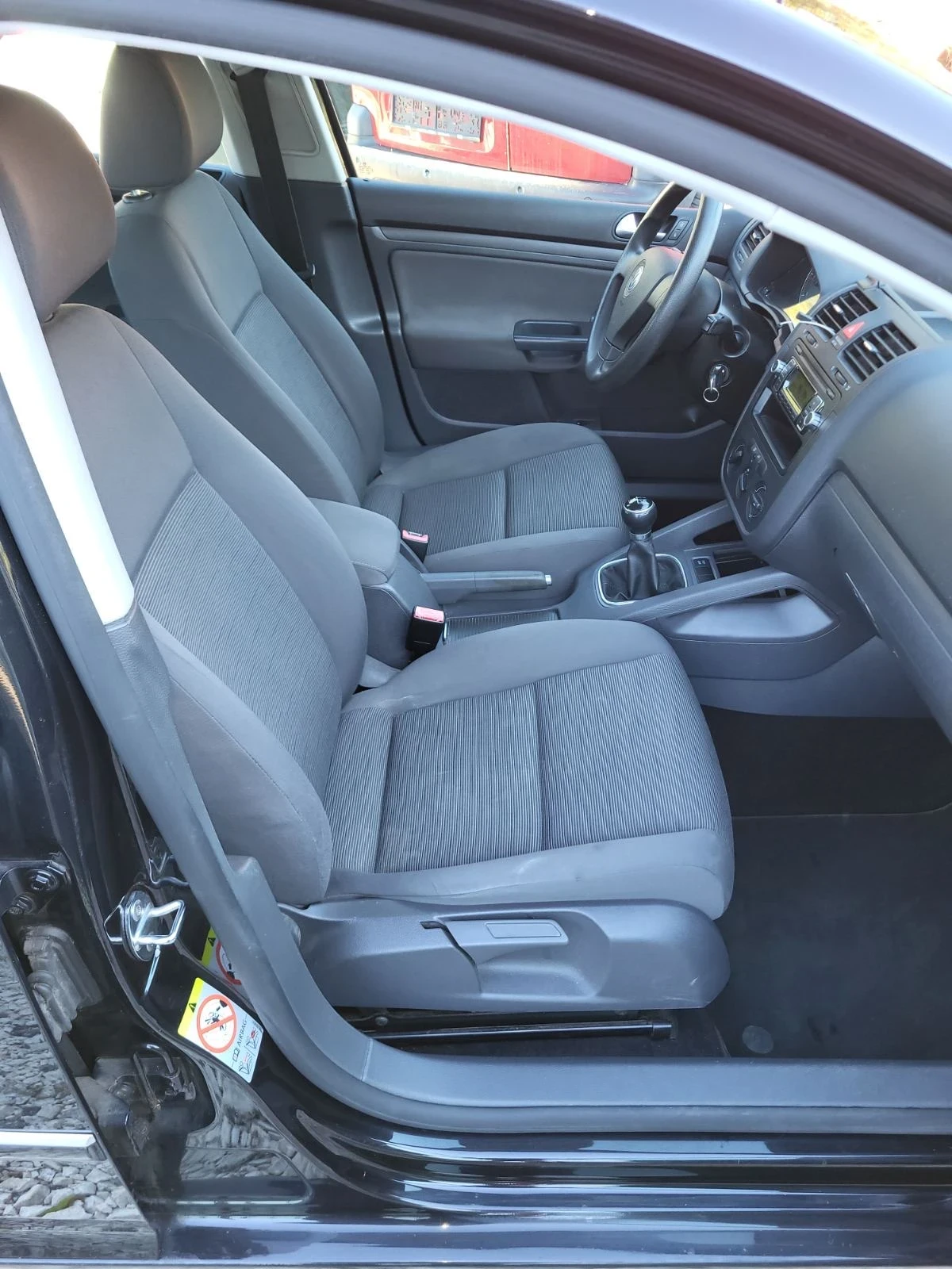VW Golf Edition 1.9 TDi | Mobile.bg — изображение 6