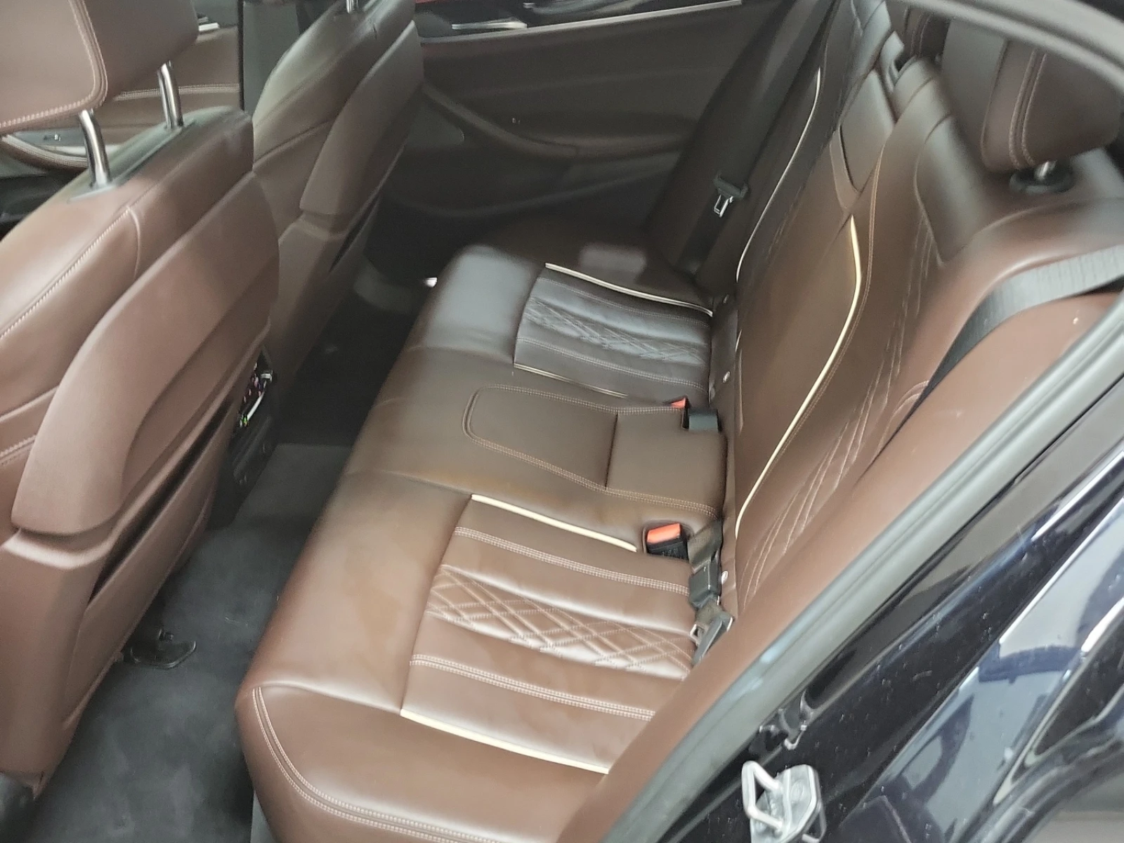 BMW 550 * CARFAX *    | Mobile.bg   7