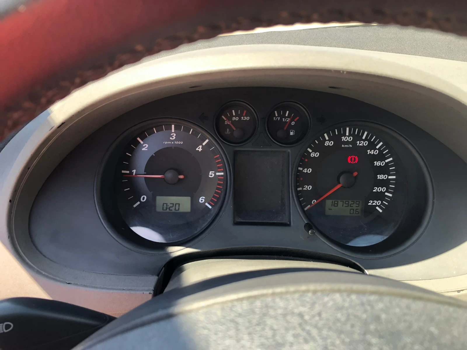 Seat Ibiza 1.9 TDI, снимка 10 - Автомобили и джипове - 53116091