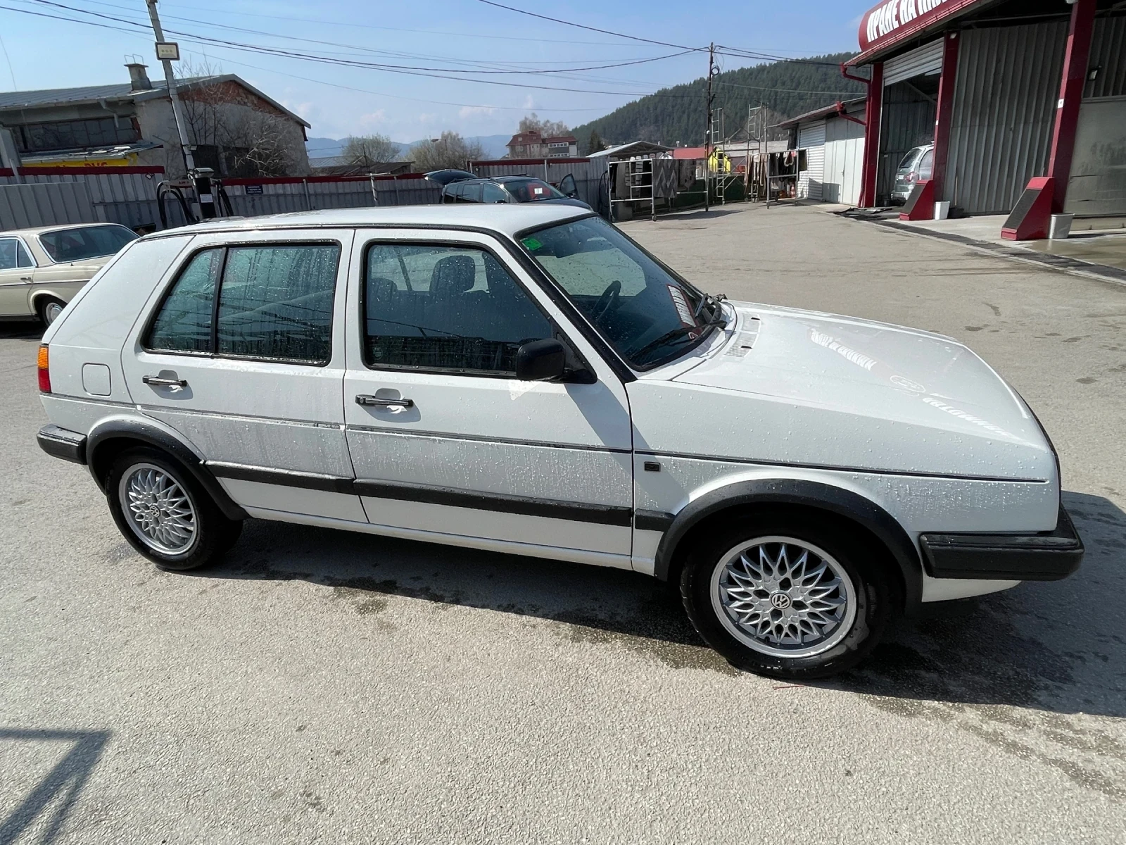 VW Golf, снимка 2 - Автомобили и джипове - 53877358