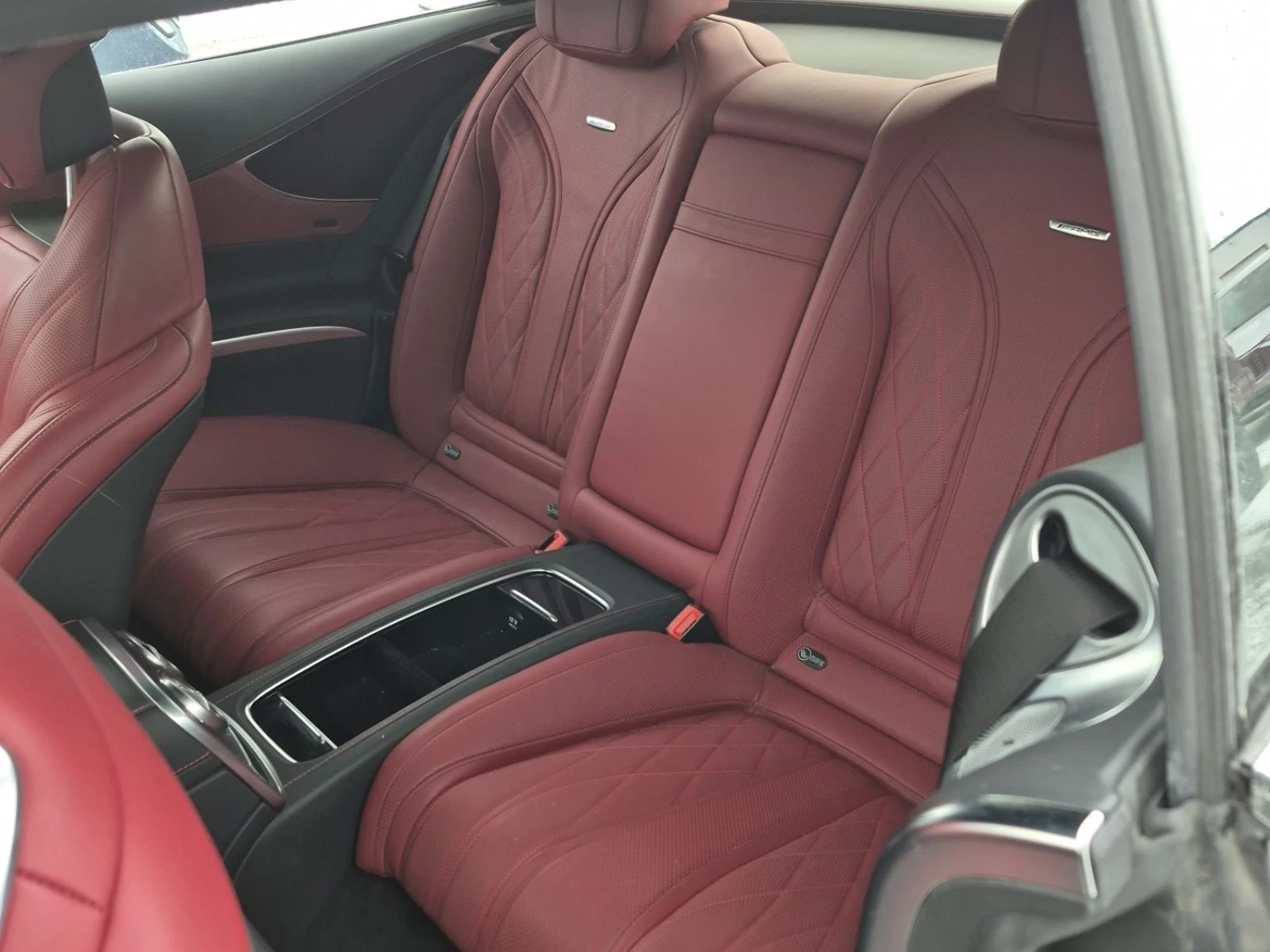 Mercedes-Benz S 63 AMG  С РЕГИСТРАЦИЯ & АВТО КРЕДИТ , снимка 12 - Автомобили и джипове - 53951690