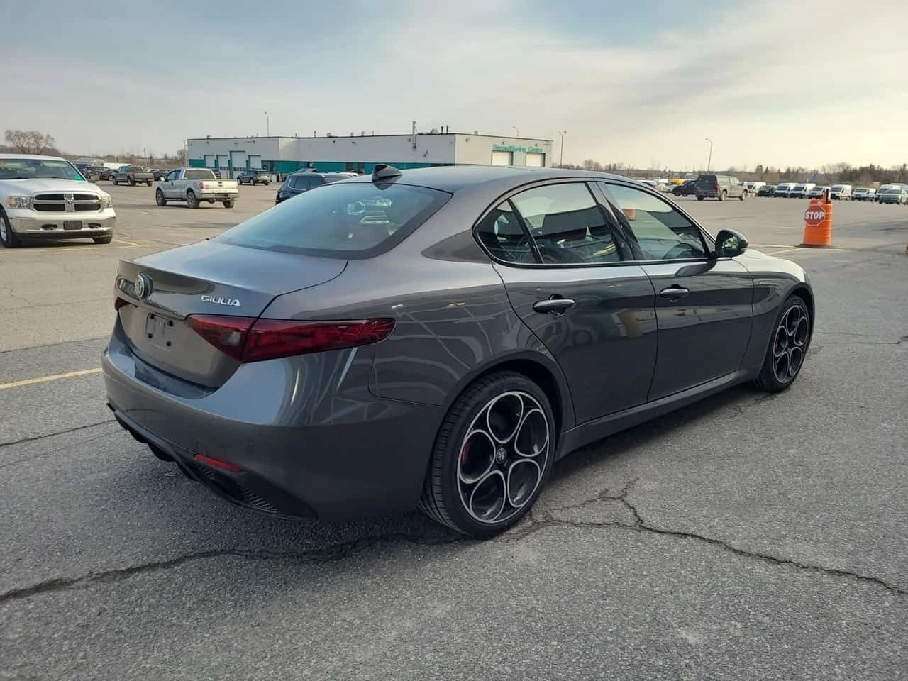 Alfa Romeo Giulia * VELOCE * CARFAX * ���� �� �� | Mobile.bg � ����������� 3