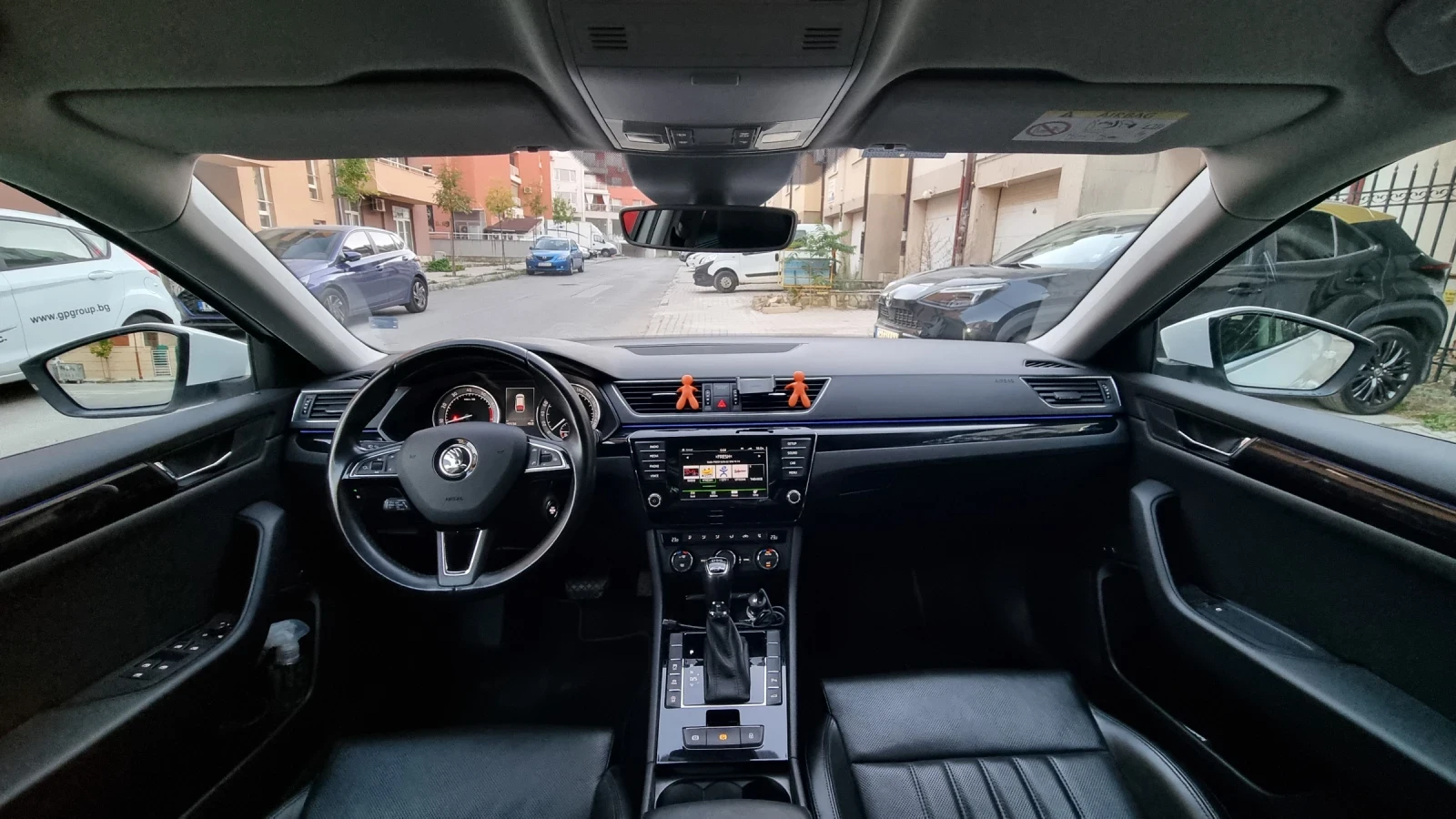 Skoda Superb, снимка 6 - Автомобили и джипове - 54643083