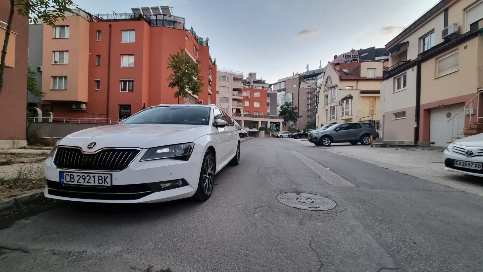 Skoda Superb, снимка 2 - Автомобили и джипове - 54643083