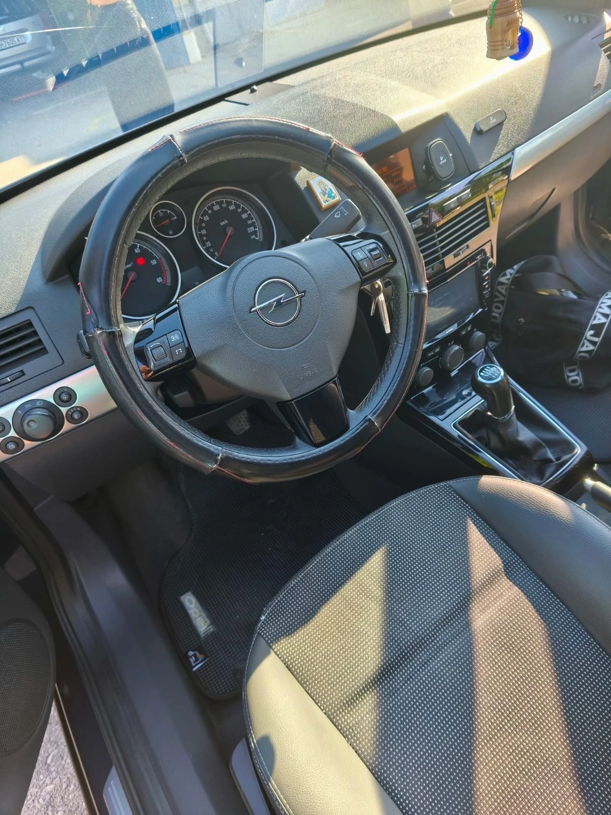 Opel Astra, снимка 4 - Автомобили и джипове - 55170494