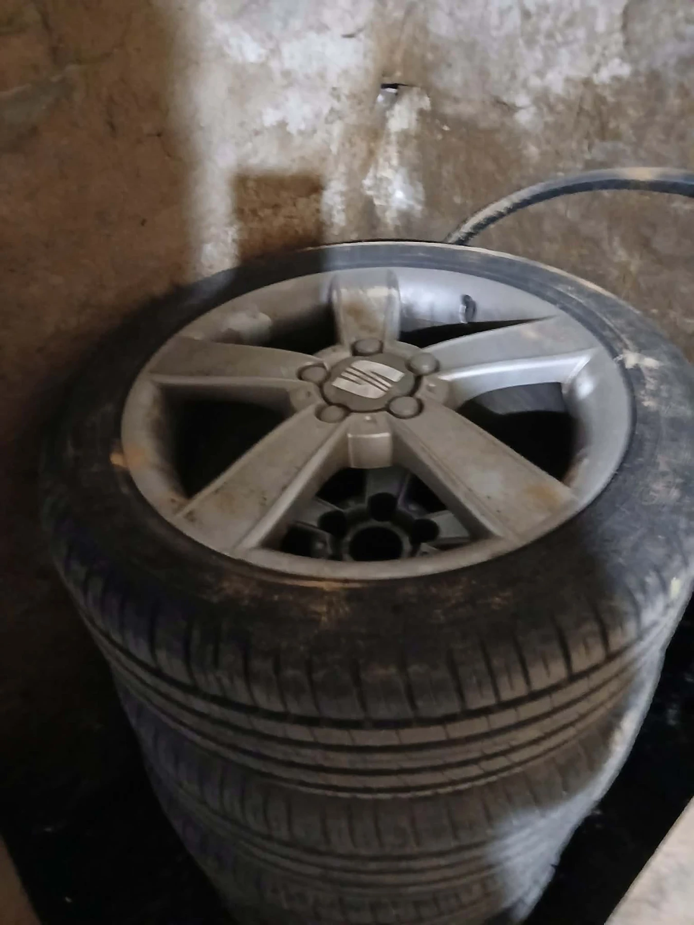 Seat Leon, снимка 9 - Автомобили и джипове - 55361408
