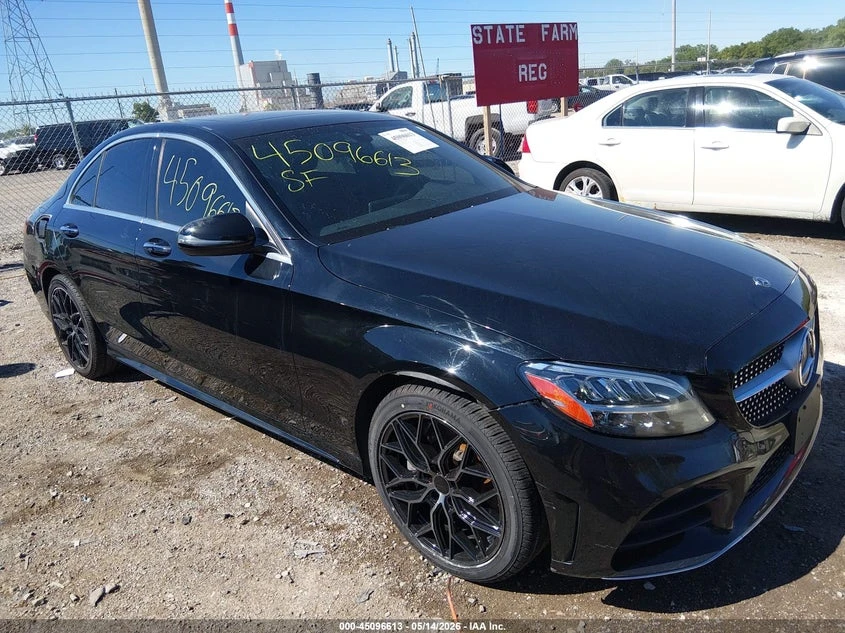 Mercedes-Benz C 300 2.0l 4Matic, снимка 6 - Автомобили и джипове - 55570570