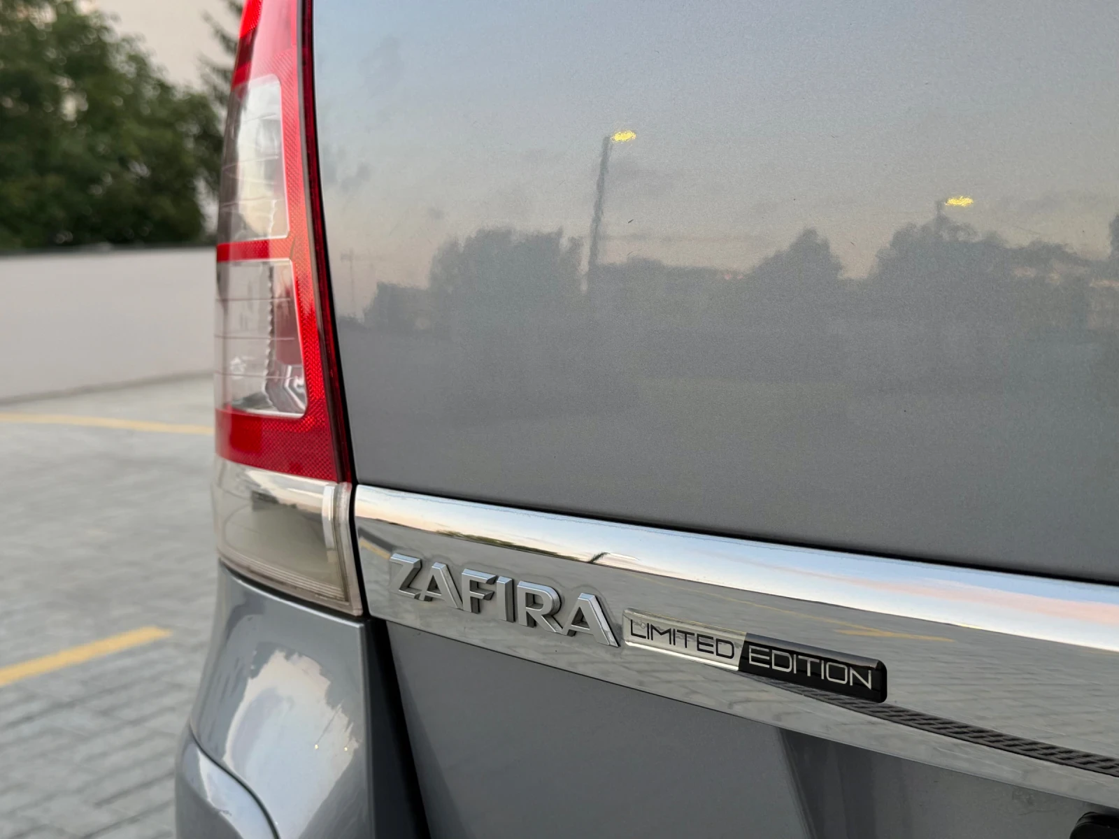 Opel Zafira 1.8 ГАЗ/БЕНЗИН 2013г, снимка 17 - Автомобили и джипове - 55787939