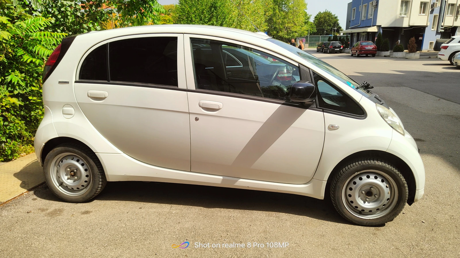 Peugeot iOn, снимка 5 - Автомобили и джипове - 55855676