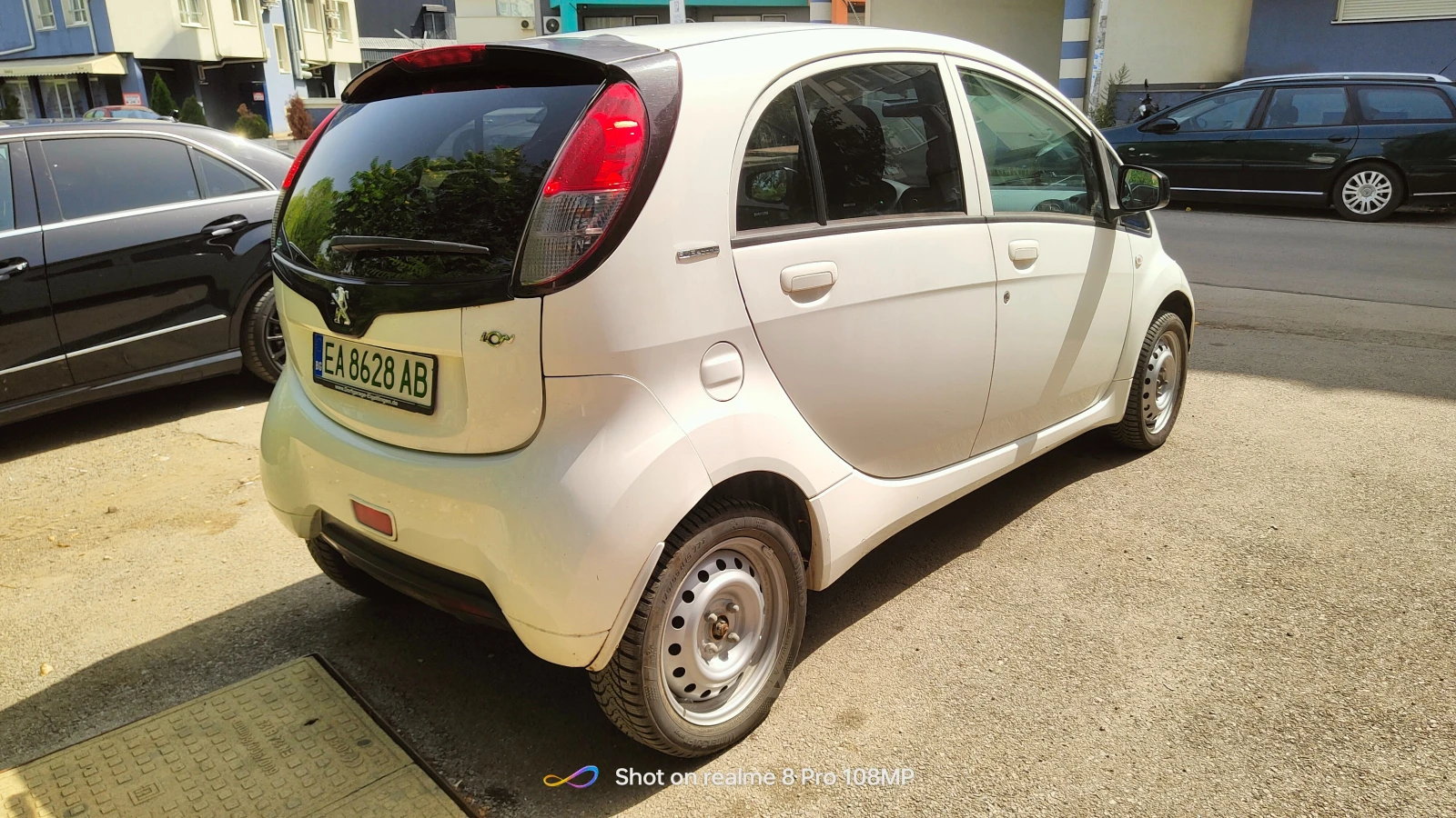 Peugeot iOn, снимка 6 - Автомобили и джипове - 55855676