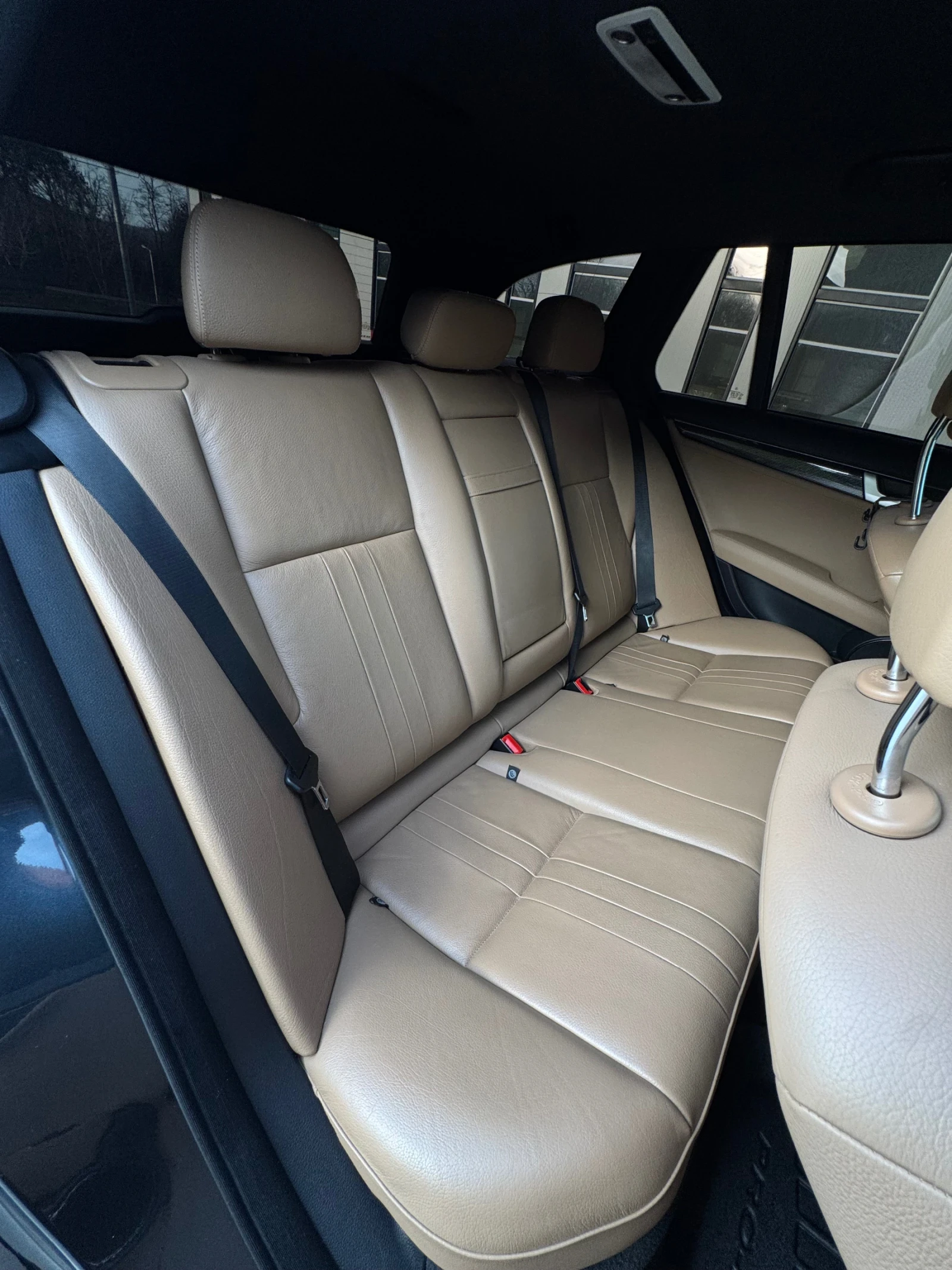 Mercedes-Benz C 300 4matic, снимка 15 - Автомобили и джипове - 55922878