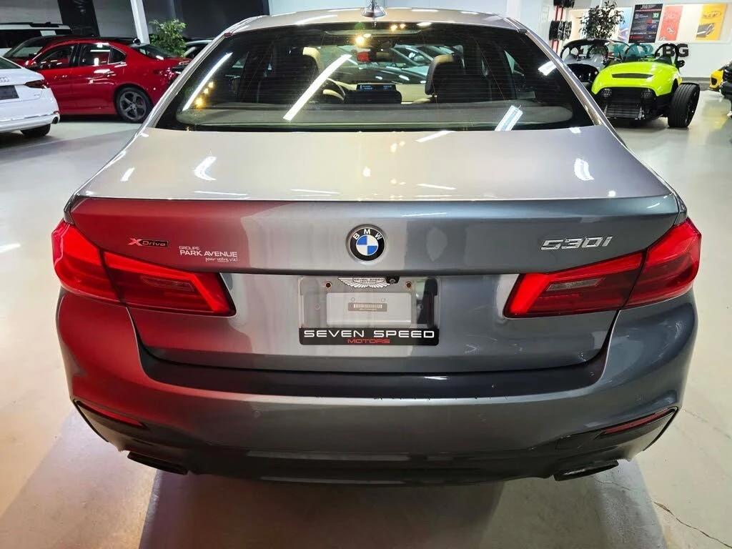 BMW 530 xDrive * M Pack * HUD *  АвтоКредит * (ЦЕНА ДО БГ), снимка 5 - Автомобили и джипове - 55948804