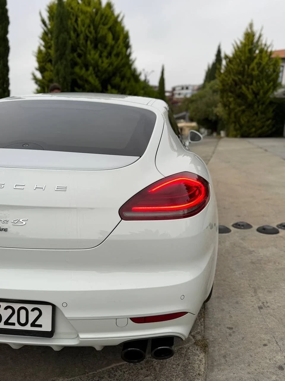 Porsche Panamera 4s, снимка 3 - Автомобили и джипове - 56297297