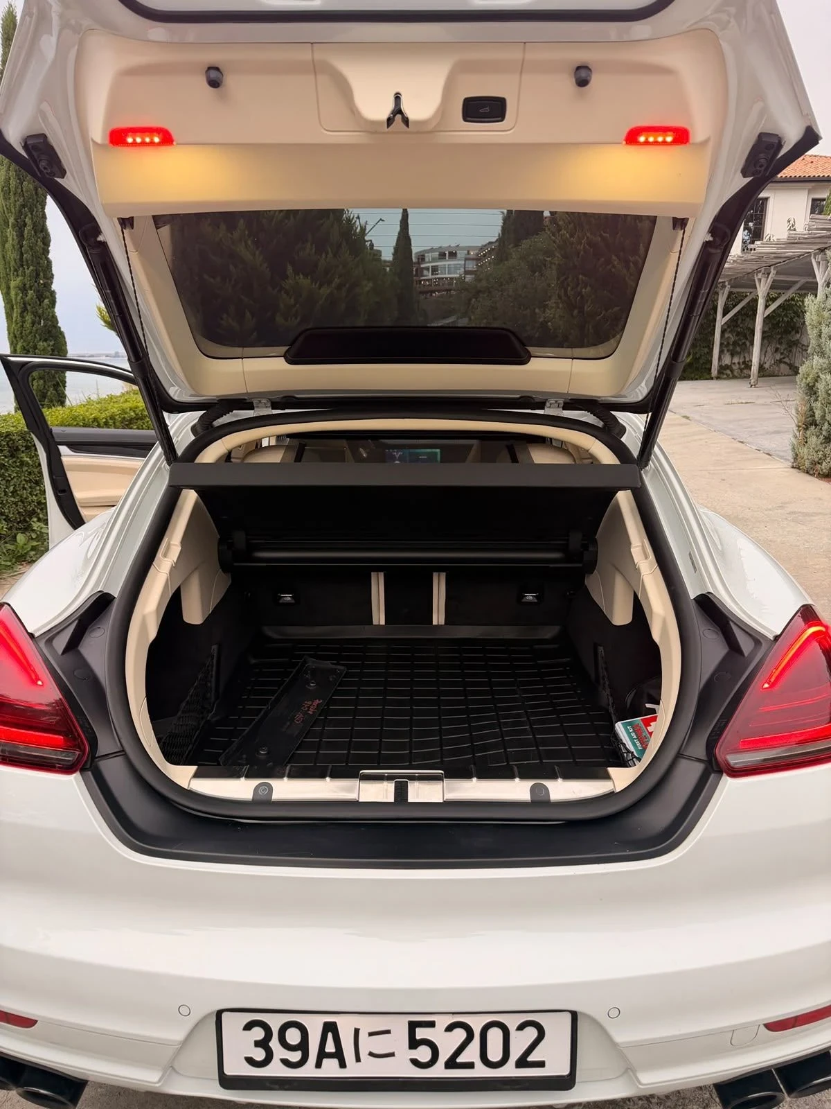 Porsche Panamera 4s, снимка 9 - Автомобили и джипове - 56297297