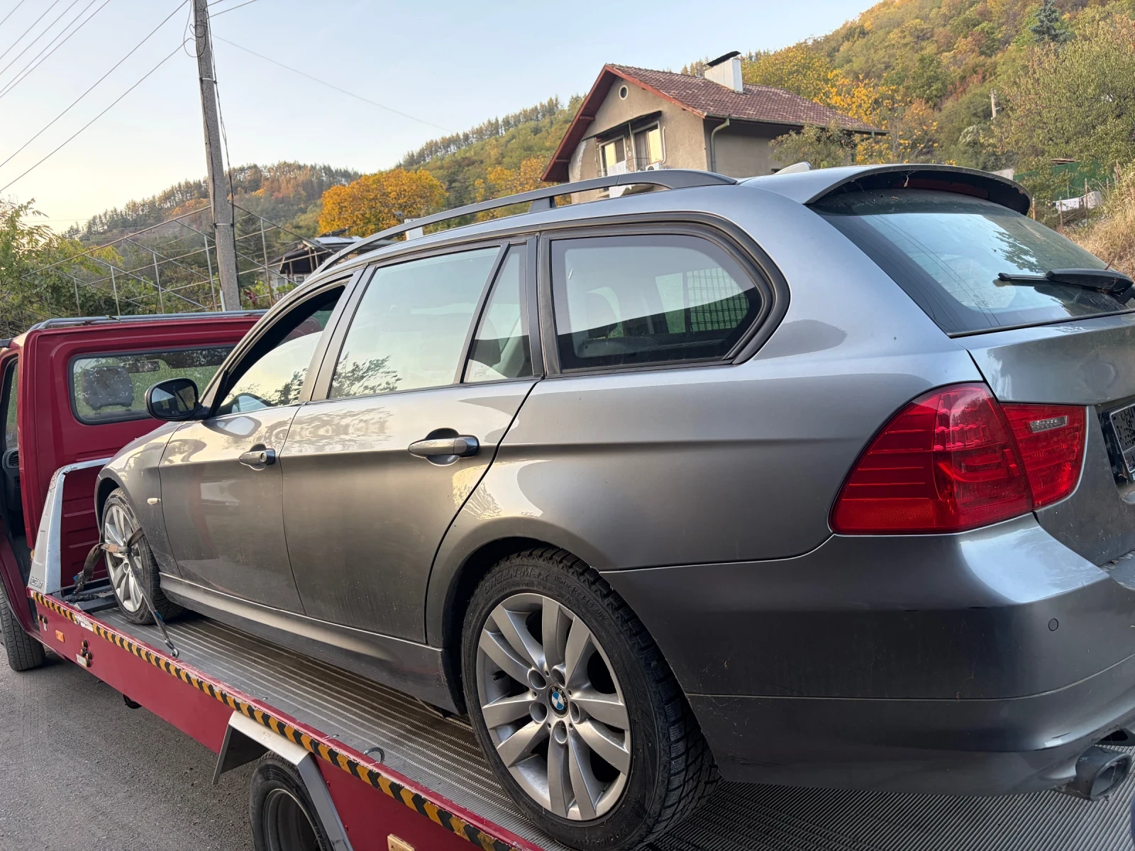 BMW 320, снимка 6 - Автомобили и джипове - 56537642