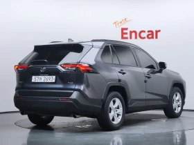 Toyota Rav4 2WD* КОЖА* ОБДУХВ* ПАНО* , снимка 2