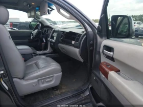 Toyota Sequoia * PLATINUM* 5.7L* V8* ПАНО* KEYLESS* Camera* ПОДГР, снимка 5