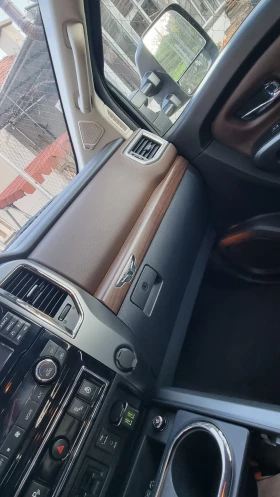 Nissan Titan crew cab undefined | Auto.bg — изображение 16