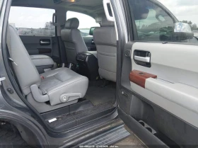 Toyota Sequoia * PLATINUM* 5.7L* V8* ПАНО* KEYLESS* Camera* ПОДГР | Auto.bg — изображение 7