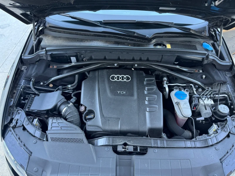 Audi Q5 2.0TDI quatrro, снимка 14 - Автомобили и джипове - 47635517