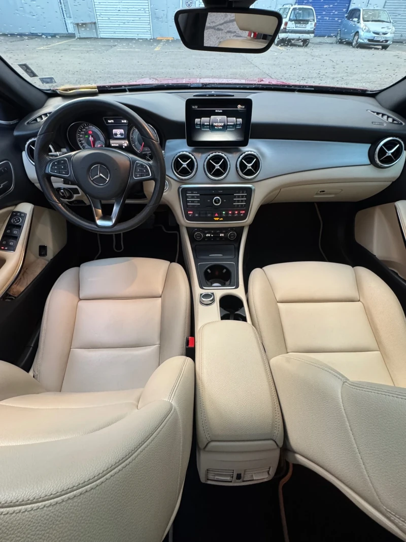 Mercedes-Benz GLA 250 AMG Pack 100хил км!!!, снимка 10 - Автомобили и джипове - 52216922