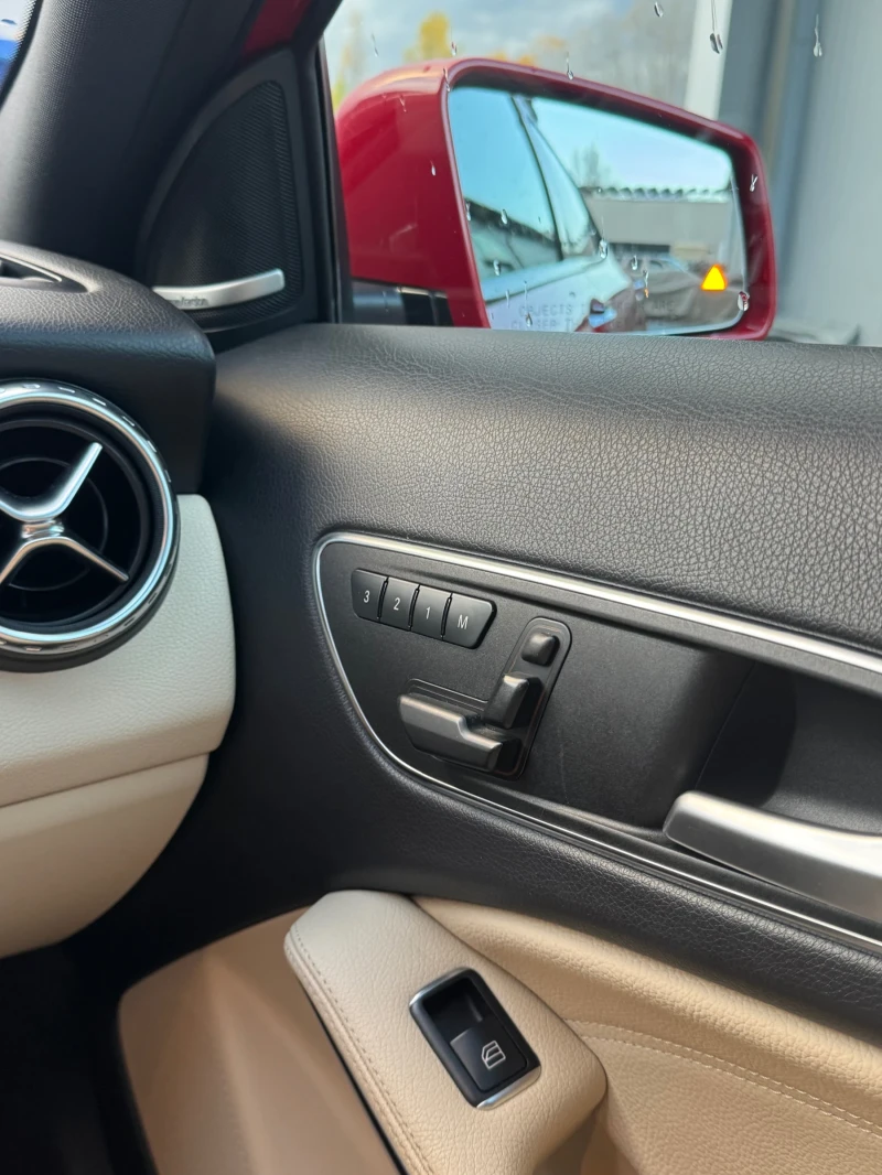 Mercedes-Benz GLA 250 AMG Pack 100хил км!!!, снимка 14 - Автомобили и джипове - 52216922