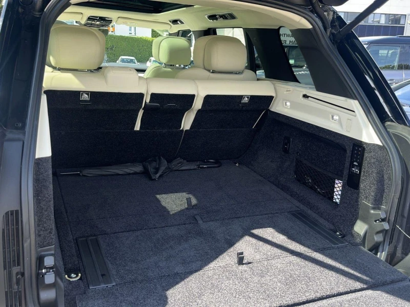 Land Rover Range rover P530/AUTOBIO/MERIDIAN/PANO/360/HEAD UP/22/, снимка 10 - Автомобили и джипове - 52663410