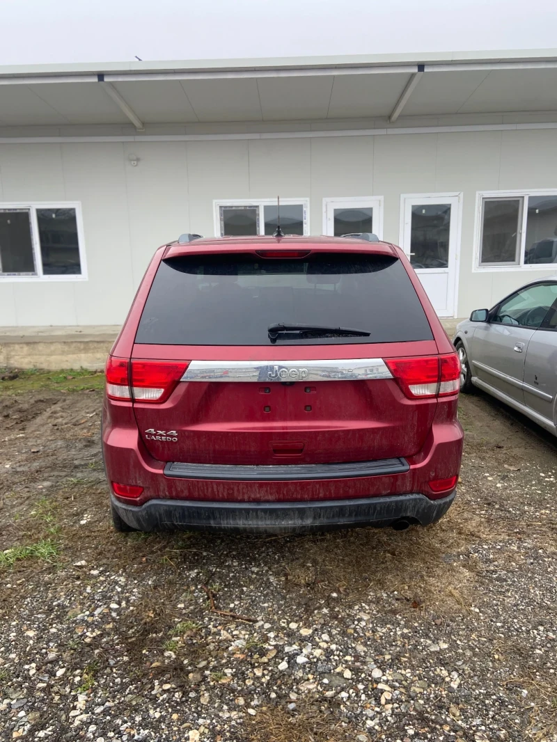 Jeep Grand cherokee 3.6, снимка 9 - Автомобили и джипове - 53023366