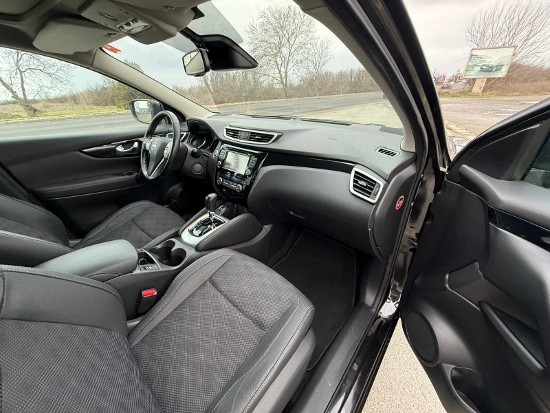 Nissan Qashqai 1.6 AUT. NAVI FULL ШВЕЙЦАРИЯ, снимка 10 - Автомобили и джипове - 53290766