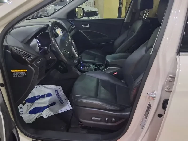 Hyundai Santa fe 2.2 4WD, снимка 10 - Автомобили и джипове - 54872447