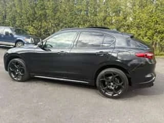 Alfa Romeo Stelvio * Estrema * АВТОКРЕДИТ БЕЗ ПЪРВОНАЧАЛНА ВНОСКА* , снимка 5 - Автомобили и джипове - 54803762