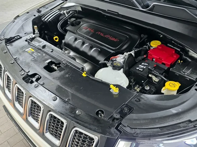 Jeep Compass 2Nd Generation 2.4 Limited Awd, снимка 6 - Автомобили и джипове - 55264238
