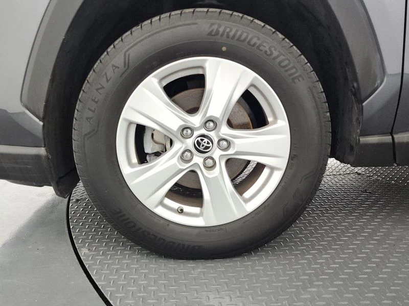Toyota Rav4 2WD* КОЖА* ОБДУХВ* ПАНО* , снимка 5 - Автомобили и джипове - 55629845