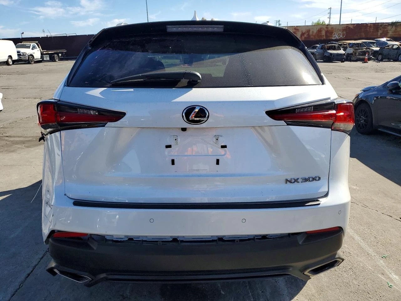 Lexus NX 300 2.0l Base, снимка 6 - Автомобили и джипове - 53939361