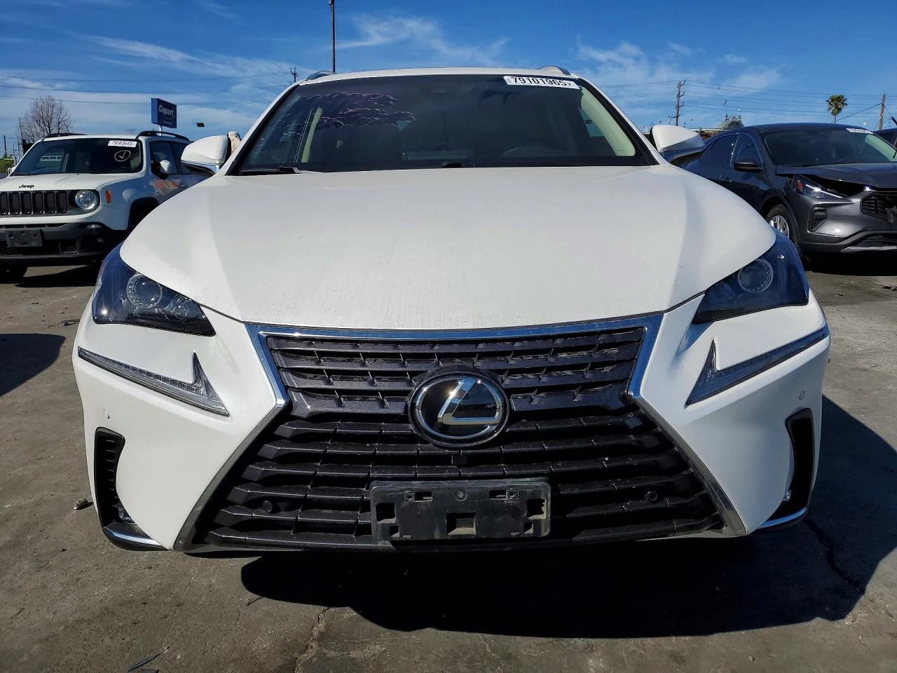 Lexus NX 300 2.0l Base, снимка 5 - Автомобили и джипове - 53939361