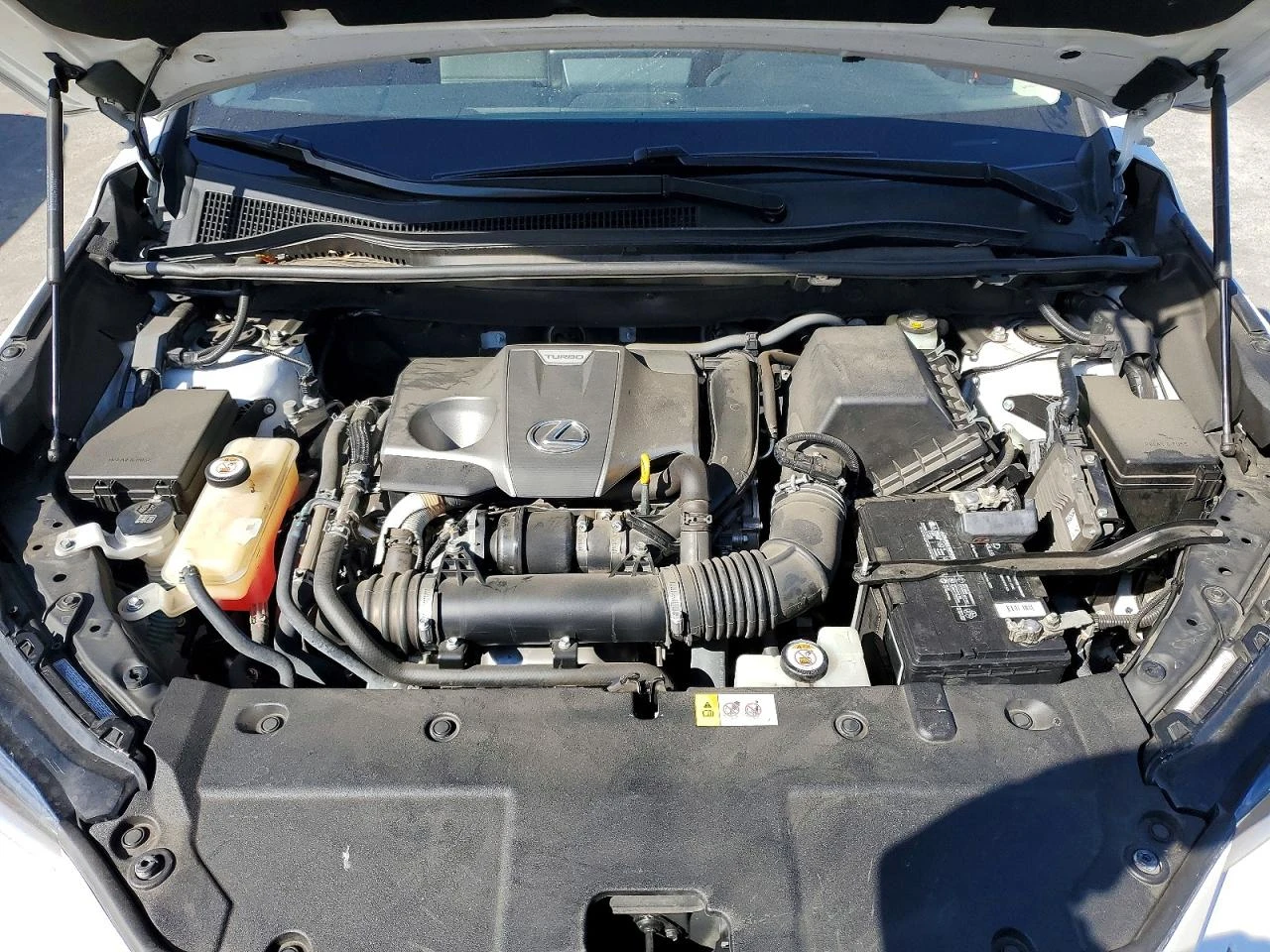 Lexus NX 300 2.0l Base, снимка 12 - Автомобили и джипове - 53939361