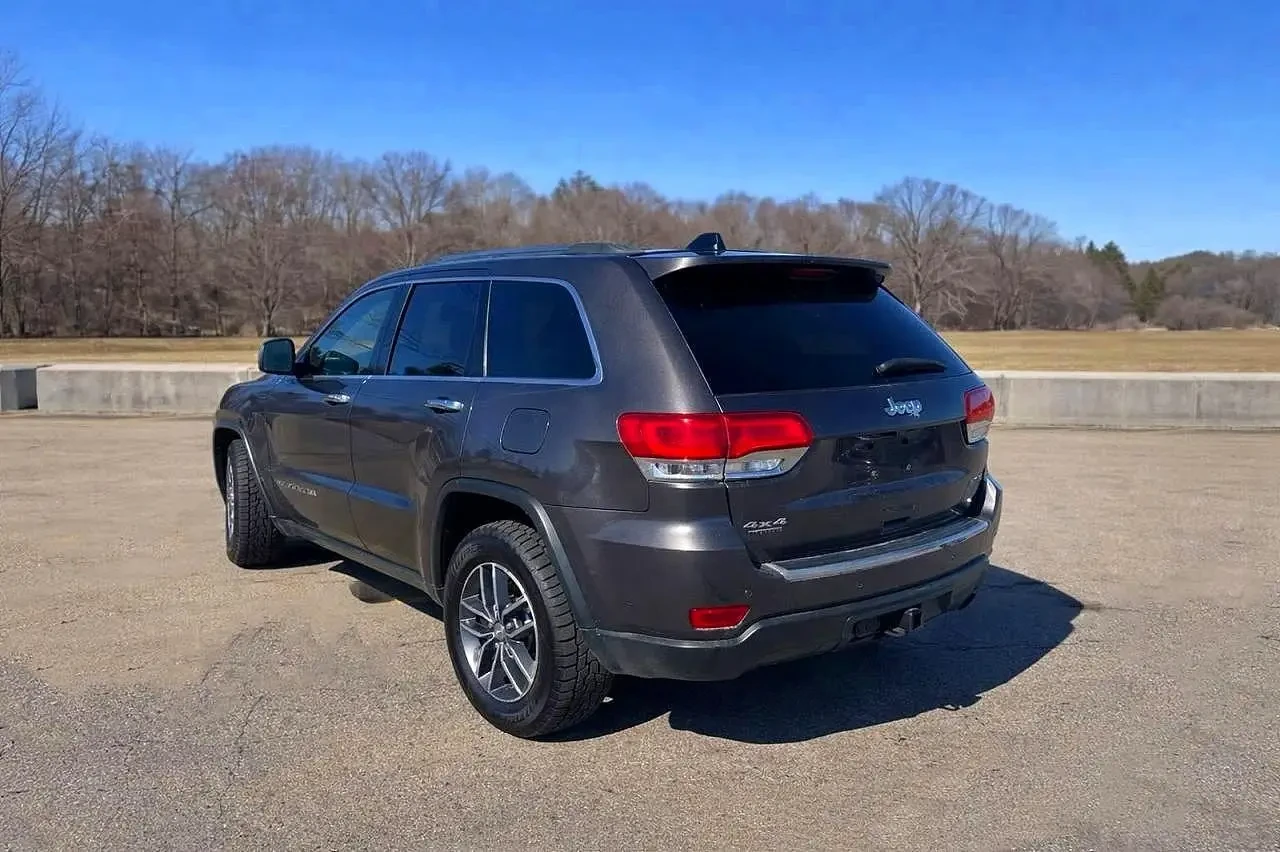 Jeep Grand cherokee, снимка 3 - Автомобили и джипове - 54079018