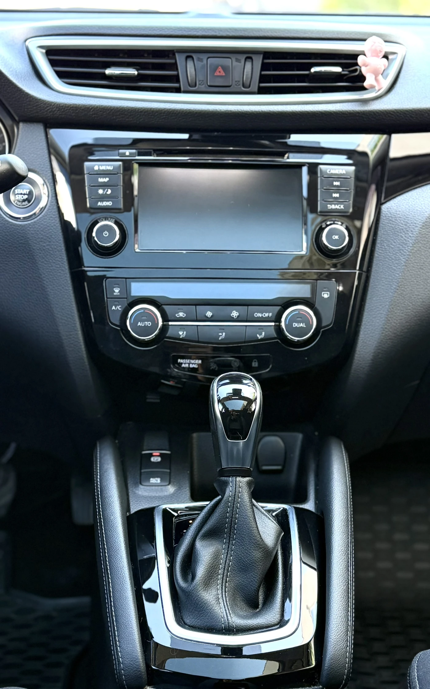 Nissan Qashqai 1.3 DIG-T ����������� �� 06. 2026� | Mobile.bg � ����������� 9