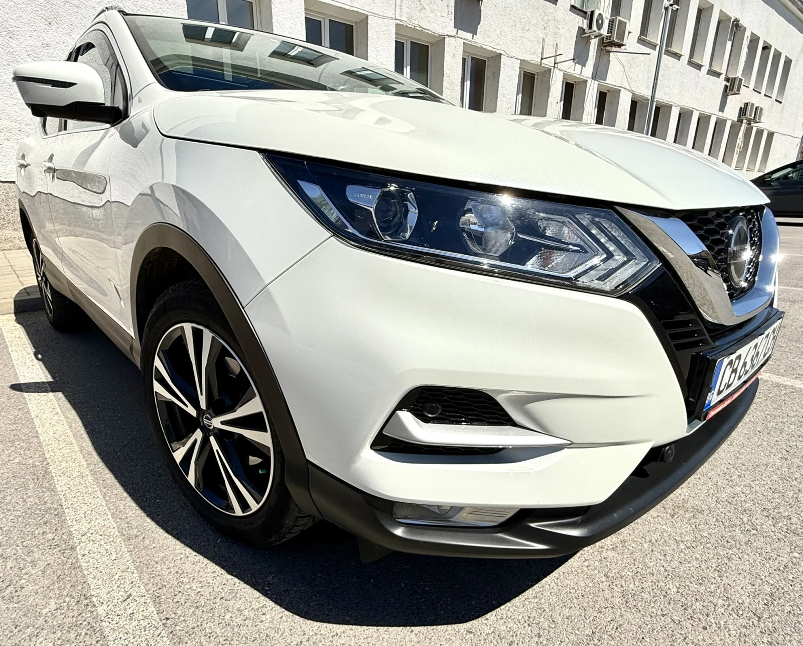 Nissan Qashqai 1.3 DIG-T ����������� �� 06. 2026� | Mobile.bg � ����������� 4