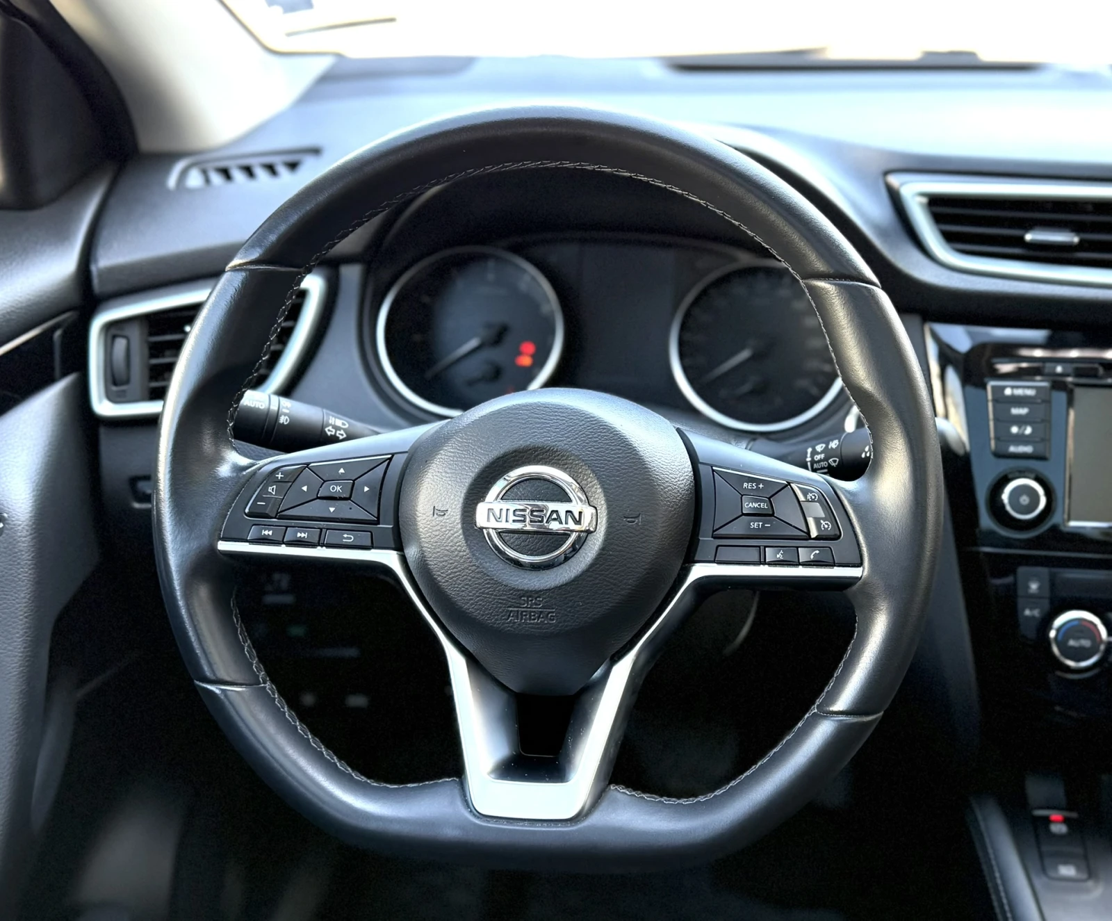 Nissan Qashqai 1.3 DIG-T ����������� �� 06. 2026� | Mobile.bg � ����������� 10